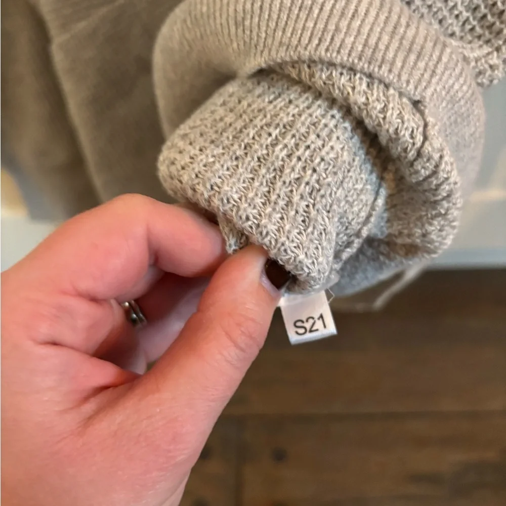 Eileen Fisher Organic Cotton Silk Boyfriend Cardigan in Pearl Gray Medium - Picture 7 of 7